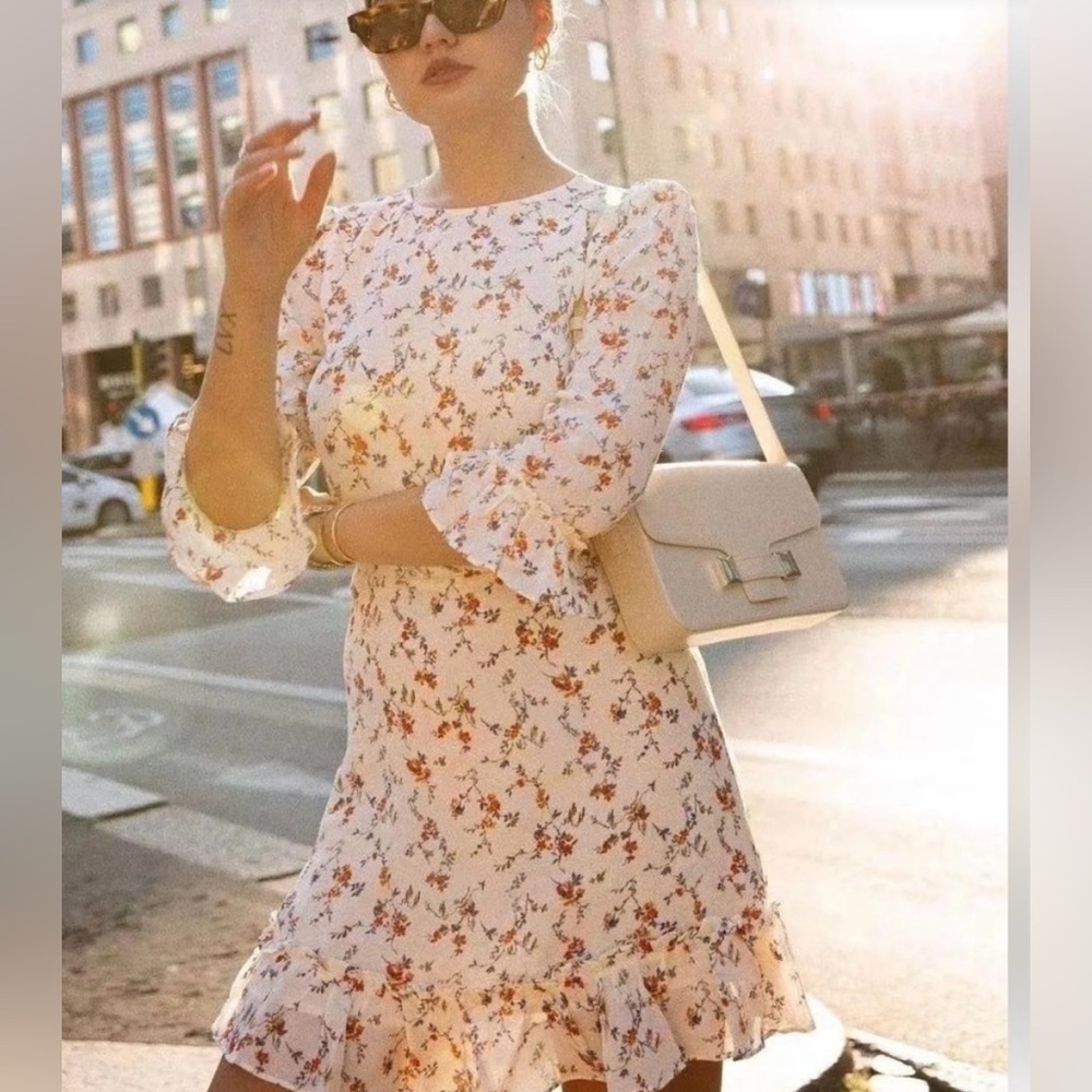 Reformation Doutzen Dress- Gabrielle sz 8